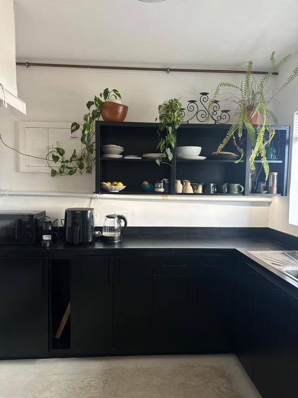 1 Bedroom Property for Sale in Mouille Point Western Cape
